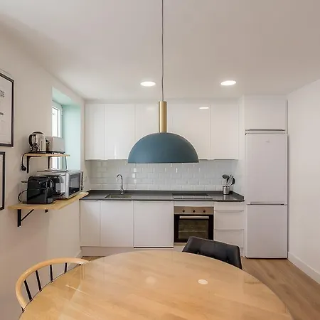 Diskover Medico Pascual Perez Apartment